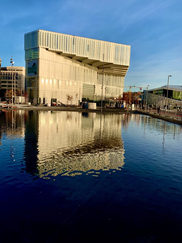 Oslo publiskā bibliotēka Deichman Bjørvika. Foto: Nicholas Vogt