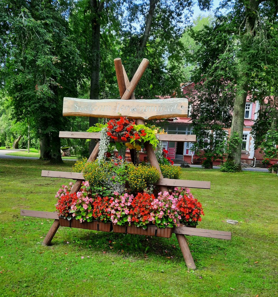 Jērcēnmuižas freileņu māja šobrīd. (No bibliotēkas materiāliem)