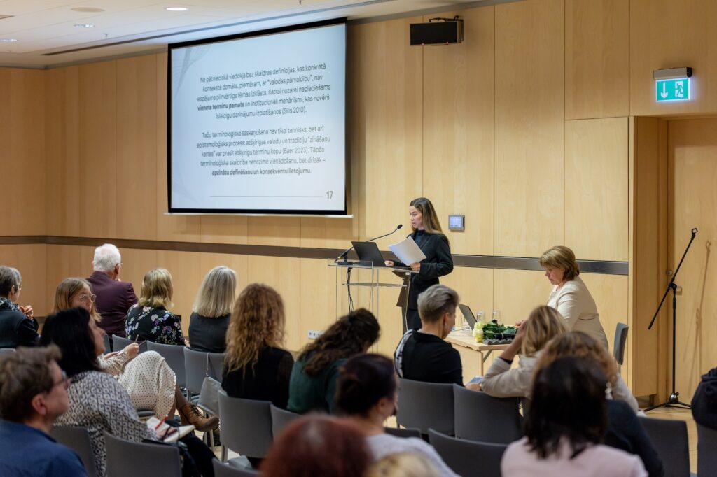 Referente Vija Požarnova